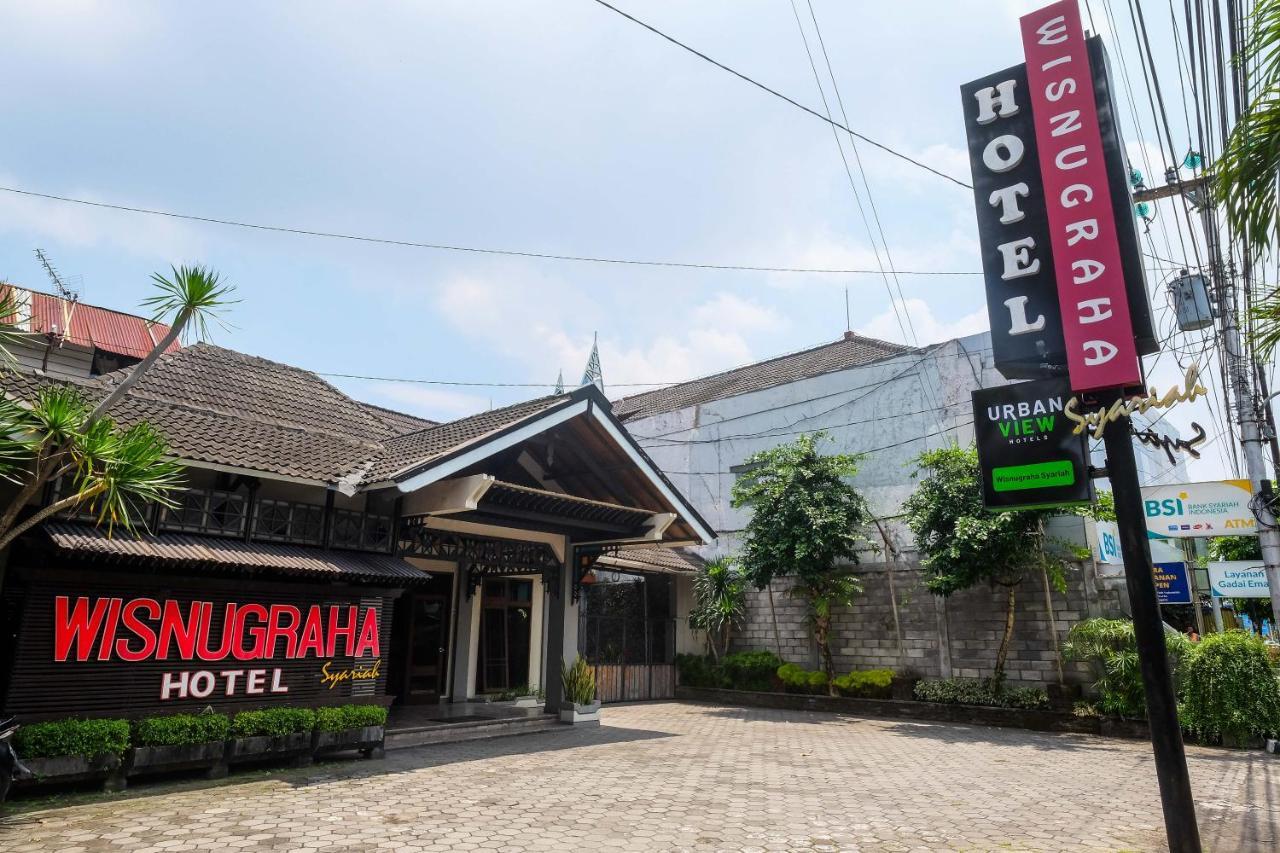 Urbanview Hotel Syariah Wisnugraha By Reddoorz Yogyakarta Exterior photo